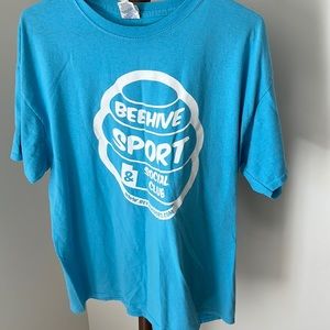 Beehive Sport & Social Club XL Light Blue Tee